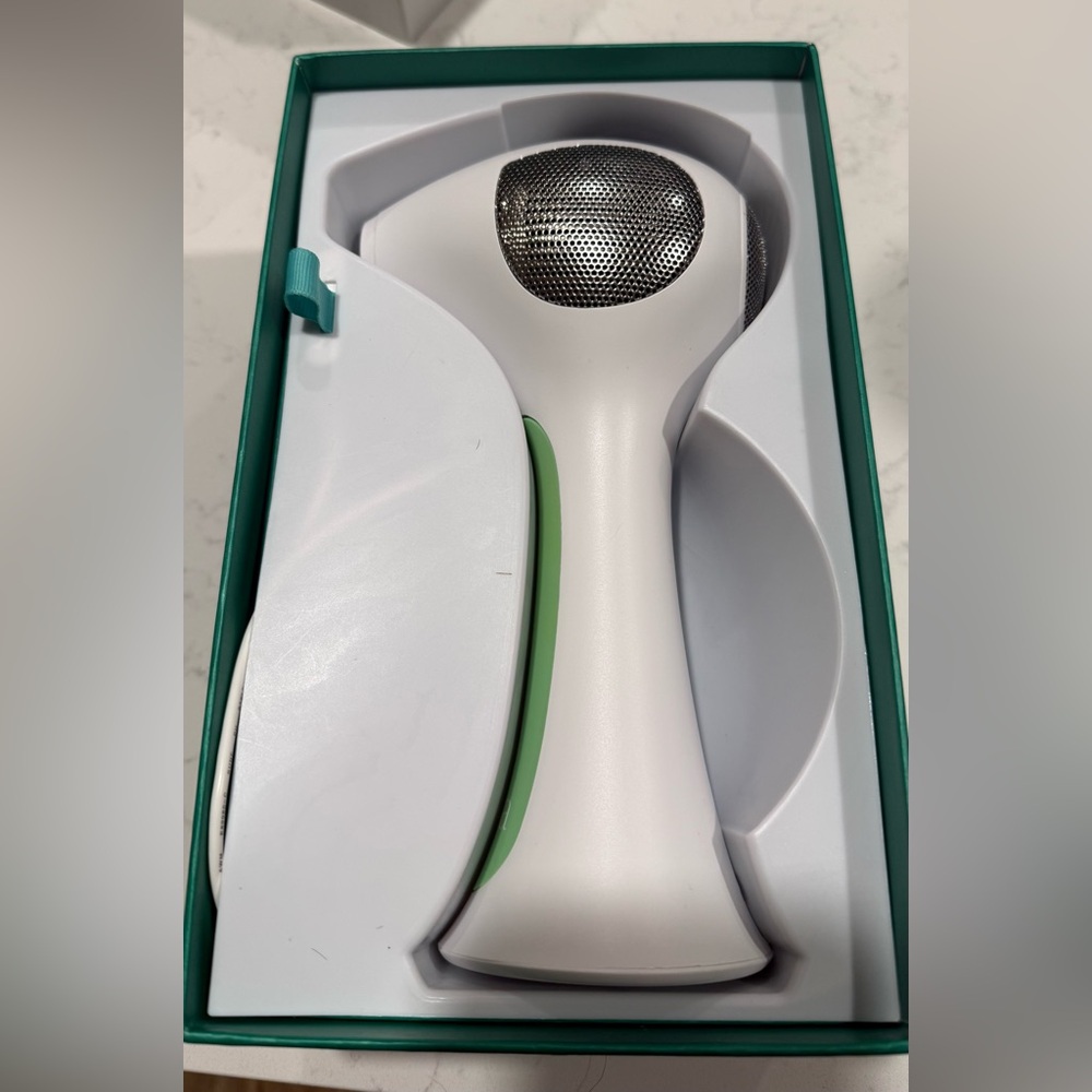 Tria IPL Laser Hair Removal Device